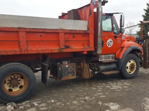 2006 International 7400 Truck for Parts (Stock #21-012)) Part Image