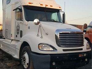 2007 Freightliner COLUMBIA 120 Truck for Parts (Stock #20-158)) Part Image
