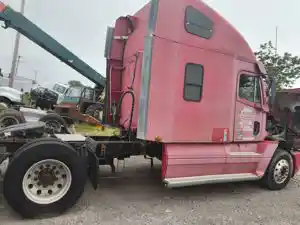 Salvage 2007 Freightliner Century Class 120 - 26-040