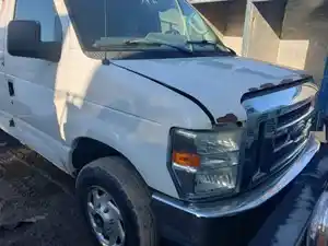 Salvage 2009 Ford Econoline - 24-161