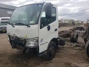 Salvage 2014 Hino 195 - 24-152