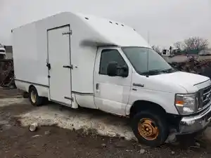 Salvage 2016 Ford Econoline - 24-181