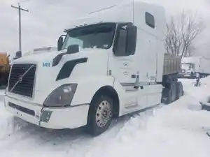Salvage 2017 Volvo VNL - 25-017