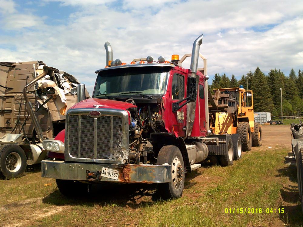 Image for 2017 Peterbilt 567