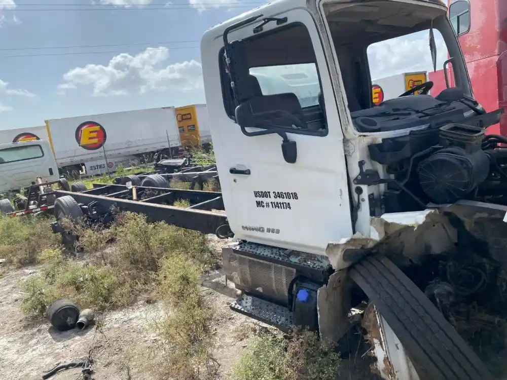 Salvage 2011 Hino 268 Truck For Parts Corpus Christi, Texas, United