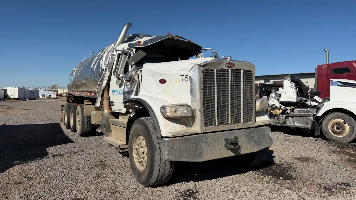 Peterbilt  589