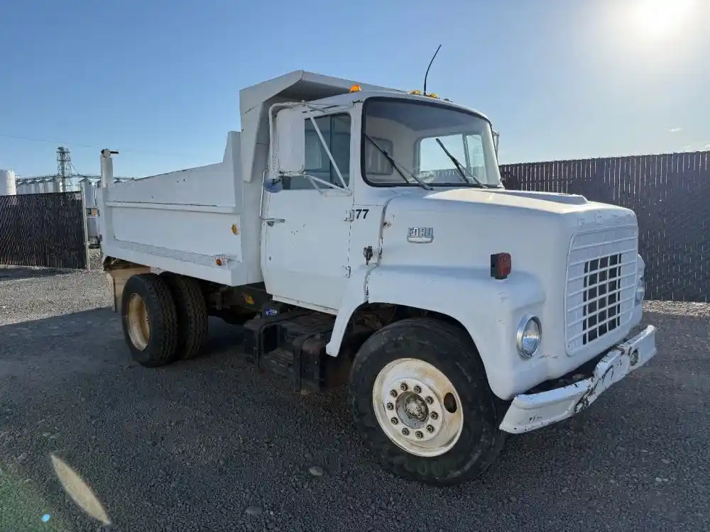 Ford  LN750