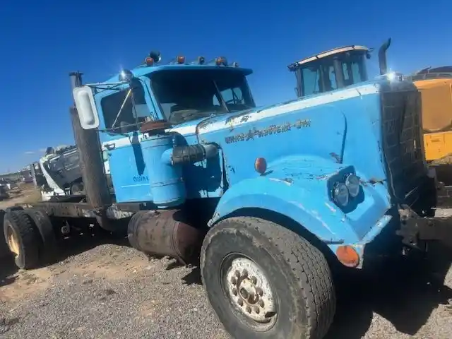 Western Star  4900