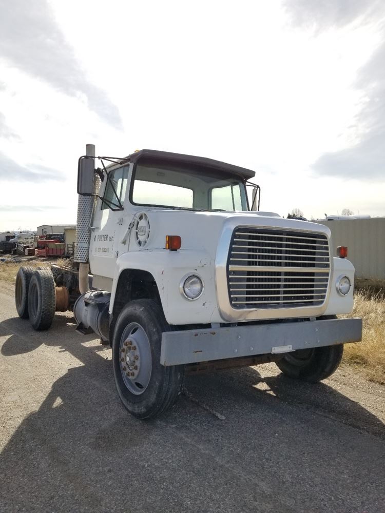 Ford  L8000