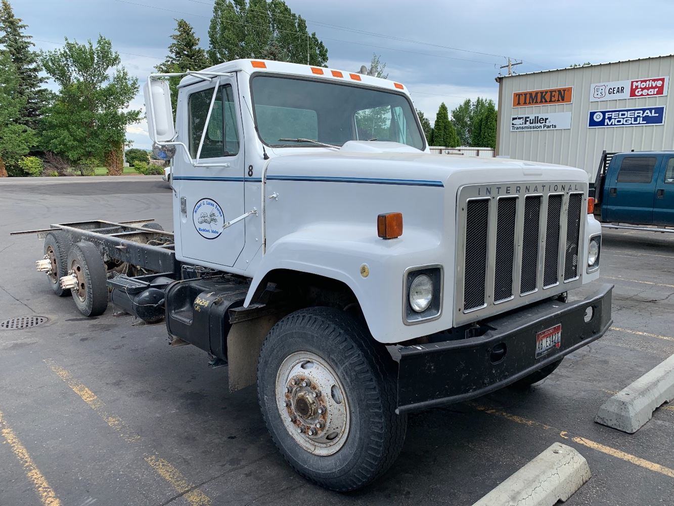 International  F2574