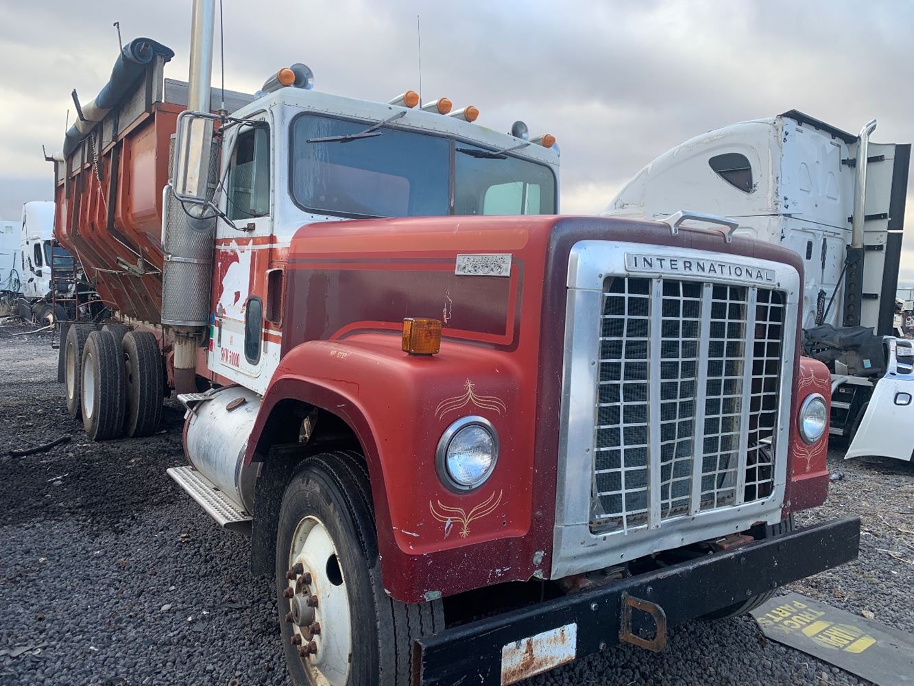 International  4370
