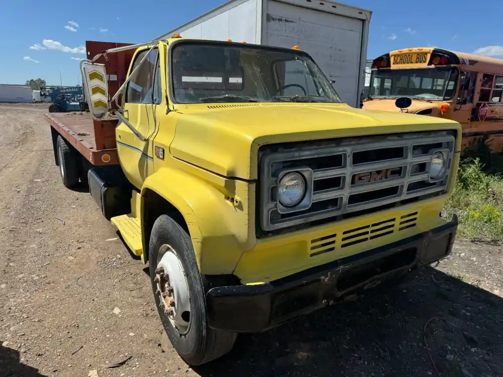 GMC  C7000