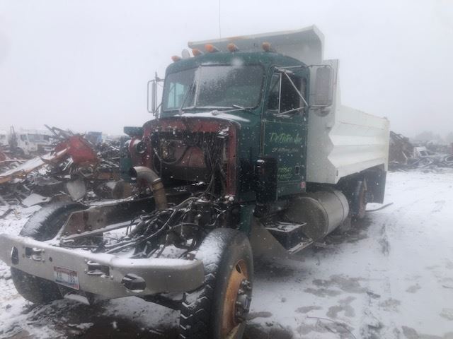 Peterbilt  359