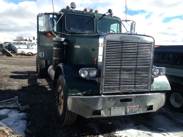 Freightliner  FLC