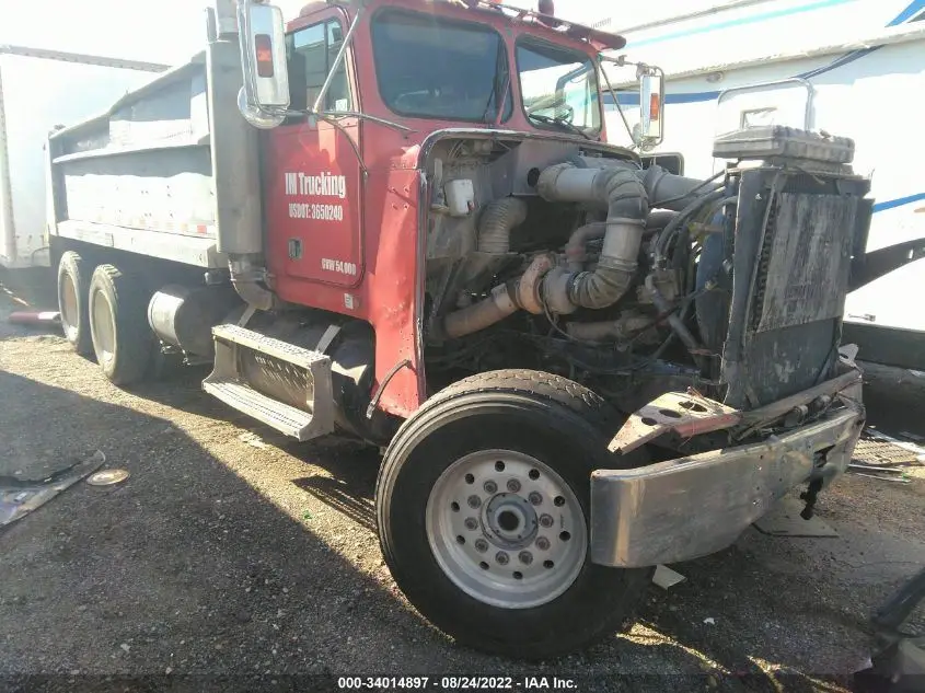 Freightliner  FLC