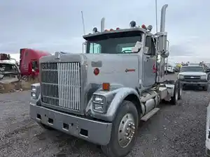 Salvage 1987 International F-9370 - 120725
