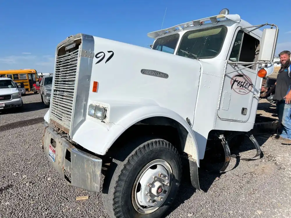 Freightliner  FC60