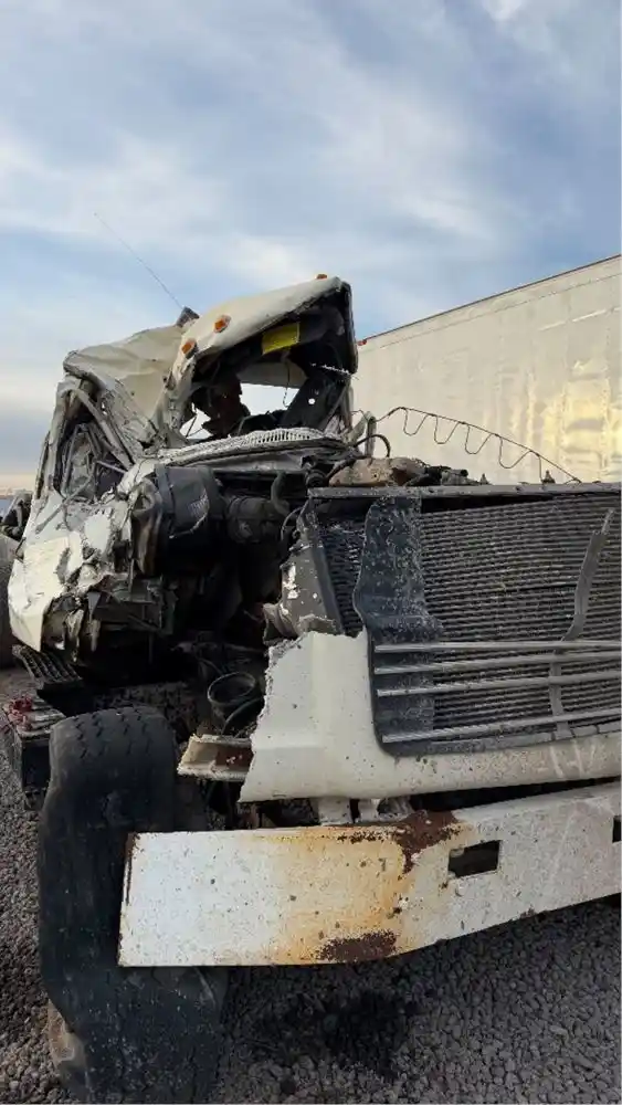 Ford  L9000