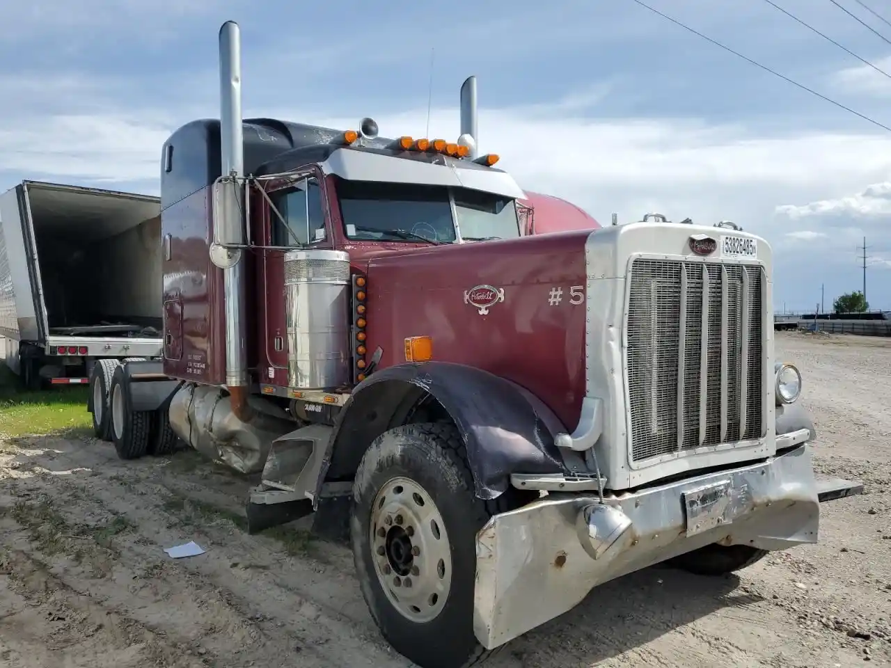 Salvage 1991 Peterbilt 379 Truck Tractor 