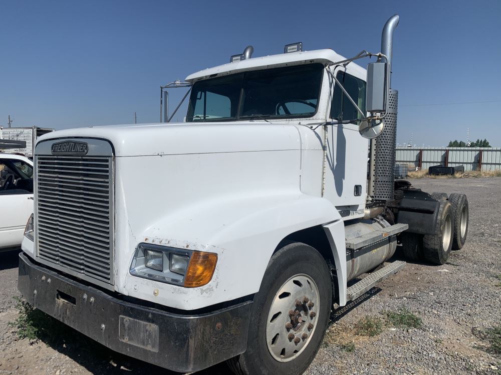 Freightliner  FLD120