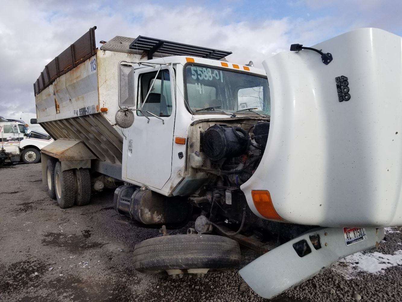 International  F-4900