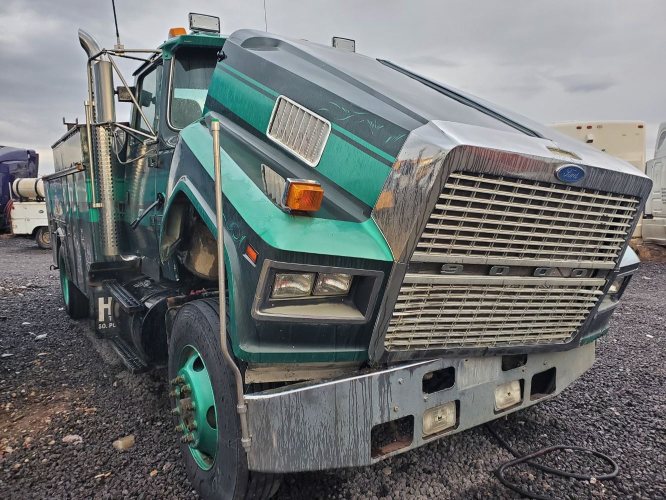 Ford  LTL9000