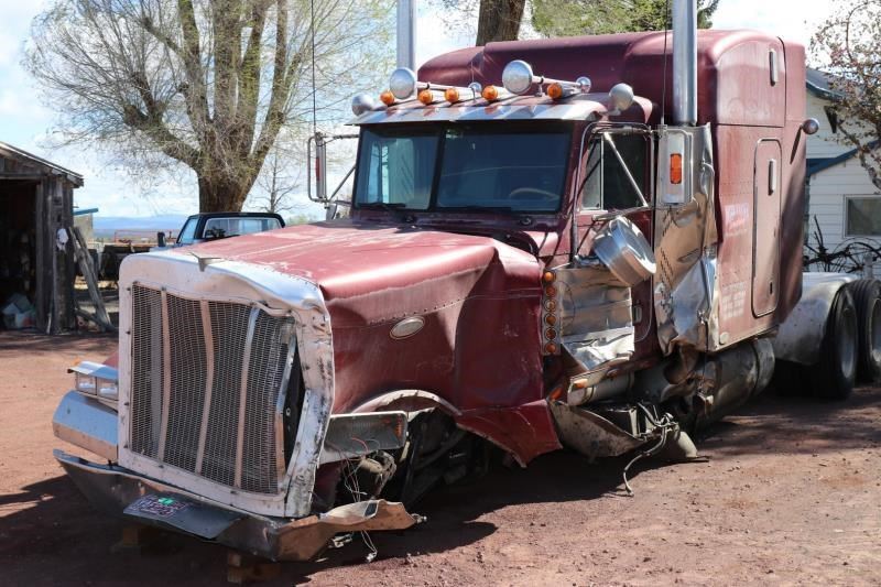 Peterbilt  379
