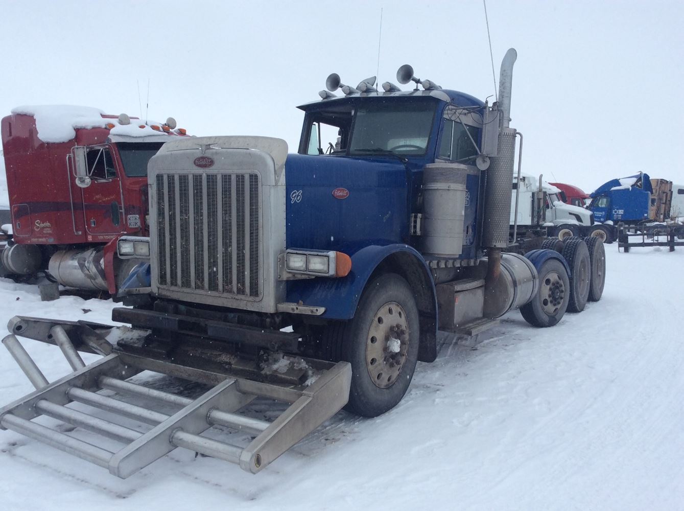 Peterbilt  379