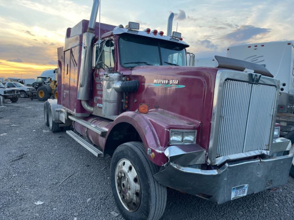 Western Star  4900