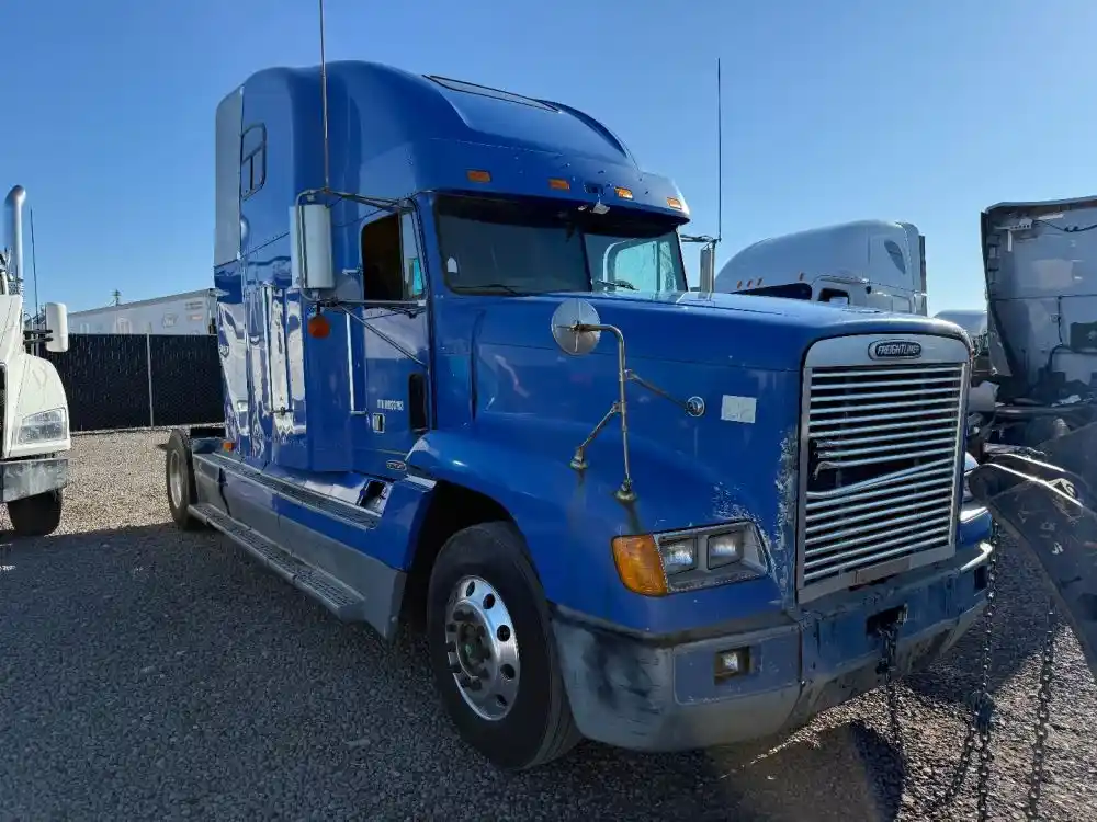 Freightliner  FLD120