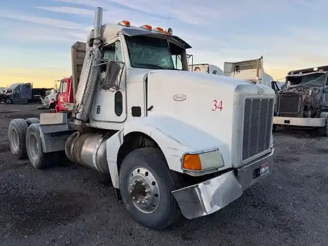 Peterbilt  385