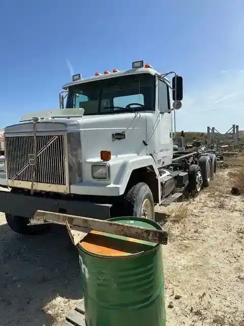 Volvo  ACL