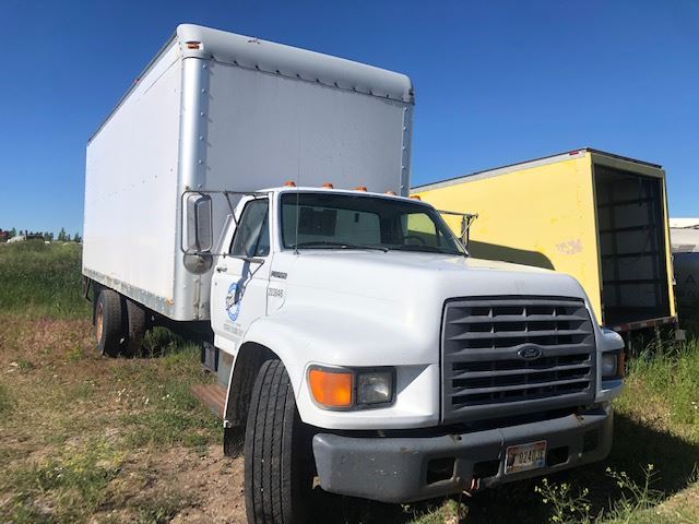 Ford  F800