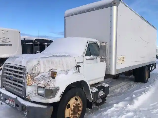 Ford  F800