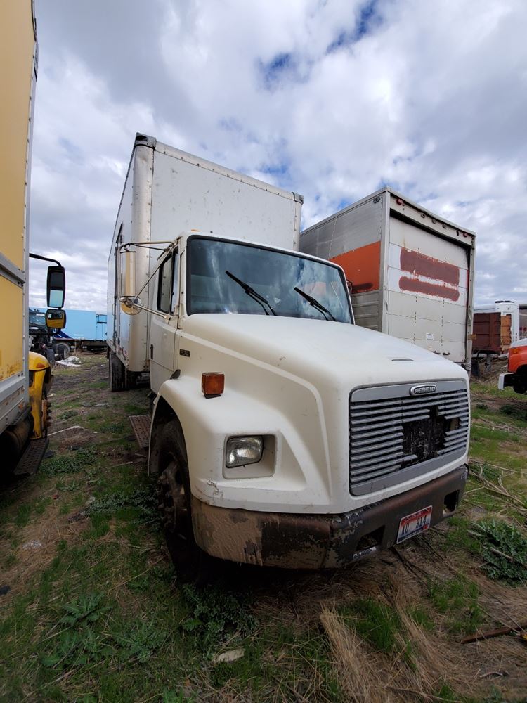 Freightliner  FL60