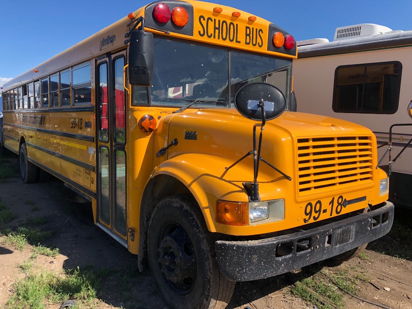 International  3800 CONV BUS