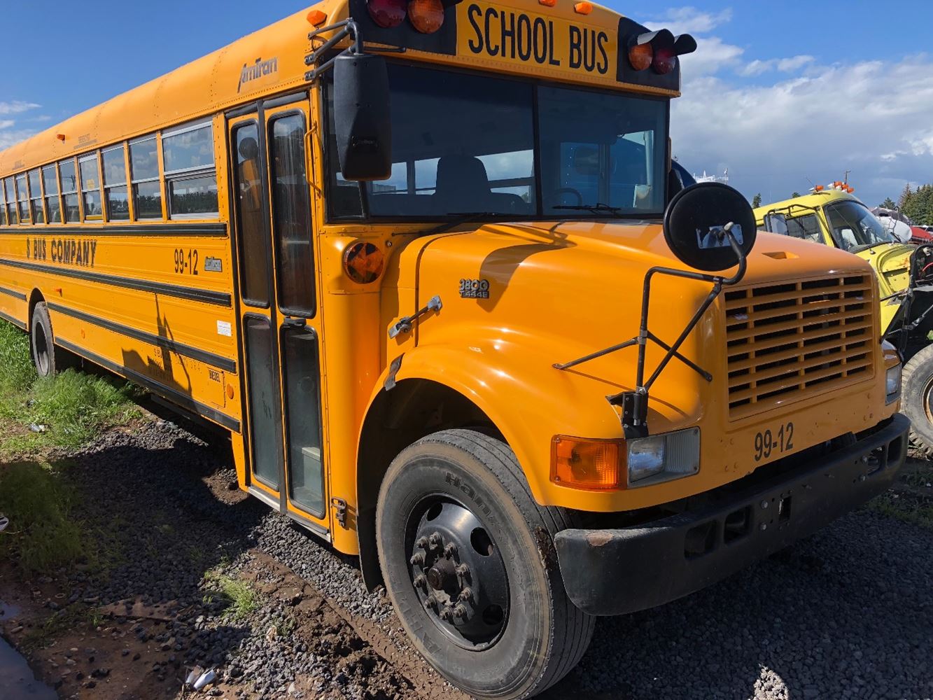 International  3800 CONV BUS