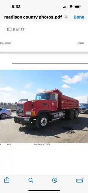 Mack  CL713
