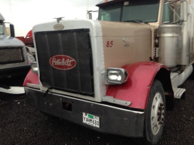 Peterbilt  379