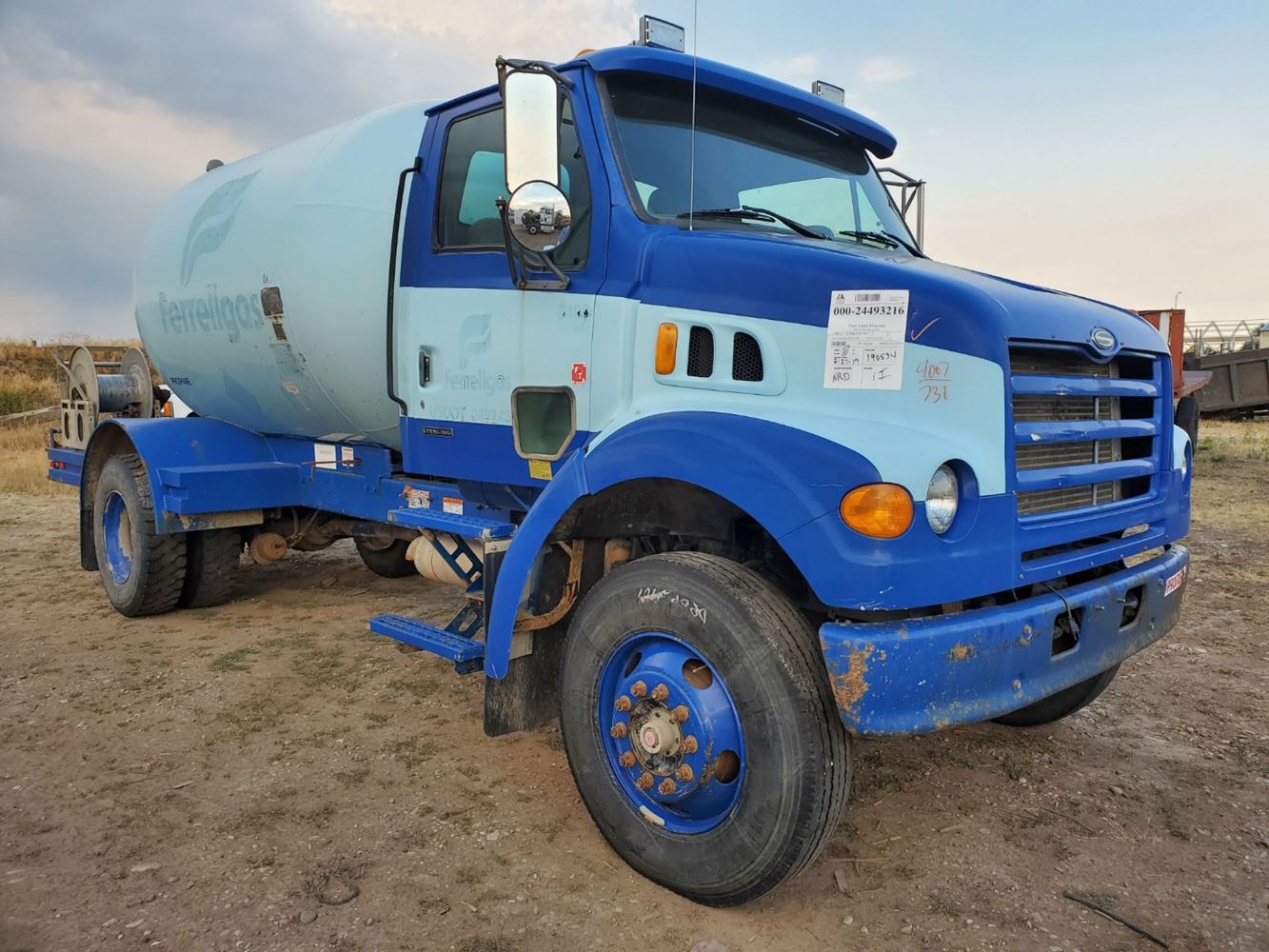 Sterling  L7501