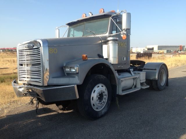 Freightliner  FLD120SD