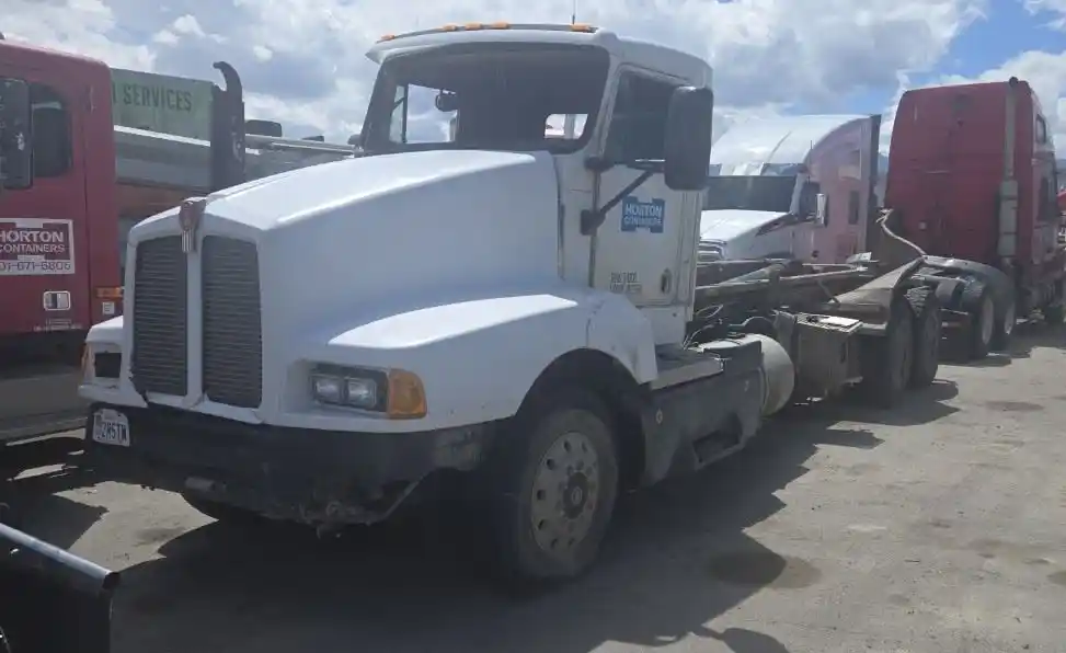 Kenworth  T600