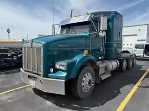 Salvage 2000 Kenworth T800 - 50825