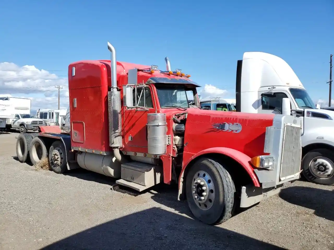 Peterbilt  379