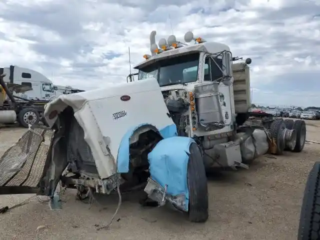 Peterbilt  379