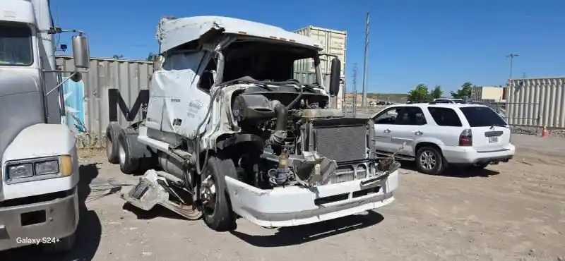 Volvo  VNL