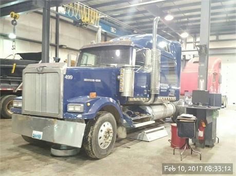 Western Star  4900E