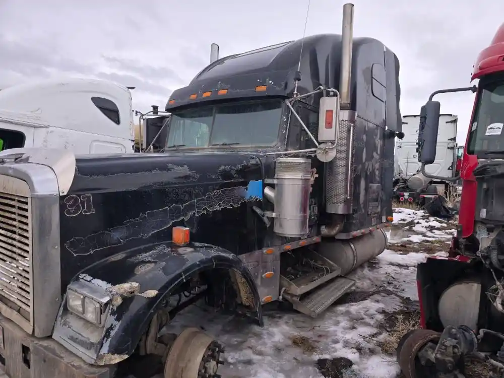 Freightliner  FLD132 XL CLASSIC