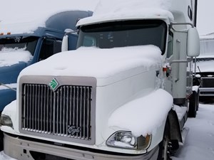Salvage 2001 International 9400I - 122817