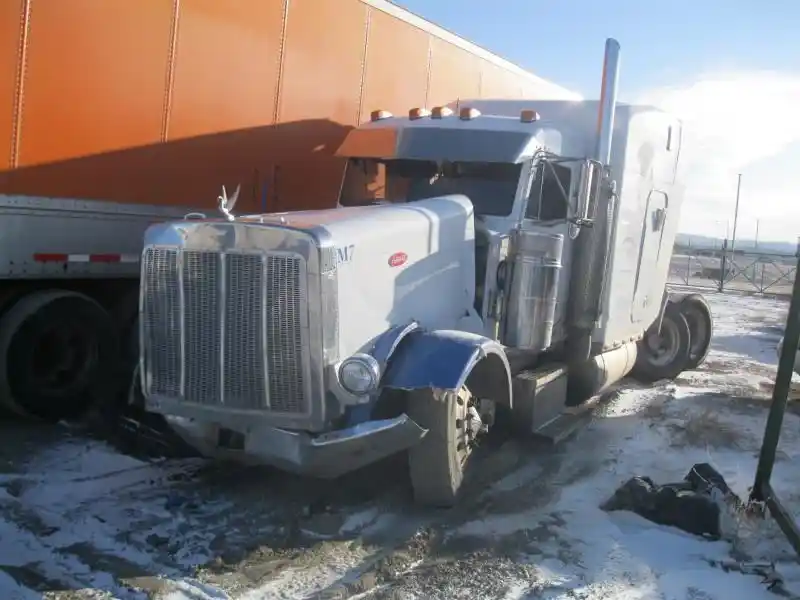 Peterbilt  379